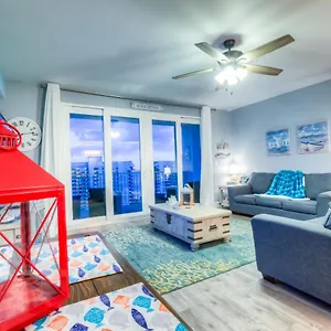 Holiday home Laketown Wharf 905 By Zia Vr, Panama City Beach